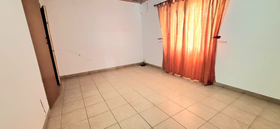 2 Bedroom Property for Sale in Swartruggens North West